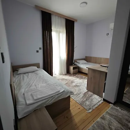 Guest house савана, пловдив, летище пловдив, ягодово