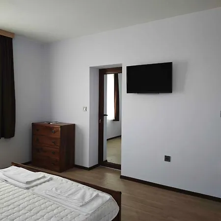 Pensiune савана, пловдив,plovdiv, летище пловдив, Plovdiv Airport,ягодово