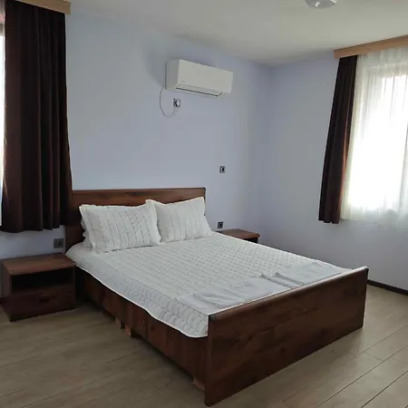 Vendégház савана, пловдив,plovdiv, летище пловдив, Plovdiv Airport,ягодово Yagodovo