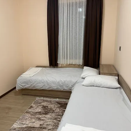 савана, пловдив,plovdiv, летище пловдив, Plovdiv Airport,ягодово Vendégház *