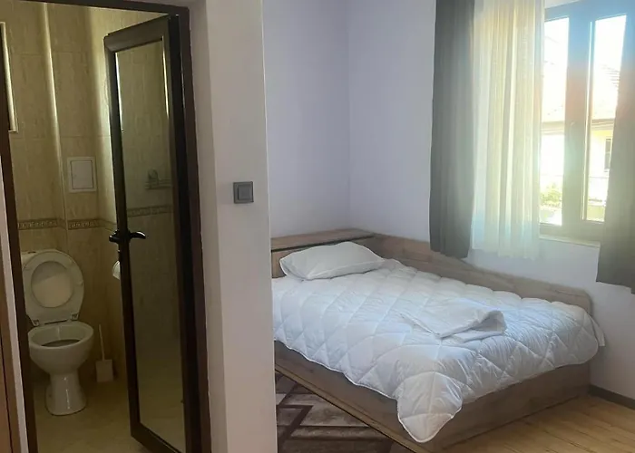 савана, пловдив,plovdiv, летище пловдив, Plovdiv Airport,ягодово Gasthuis Yagodovo (Plovdiv)